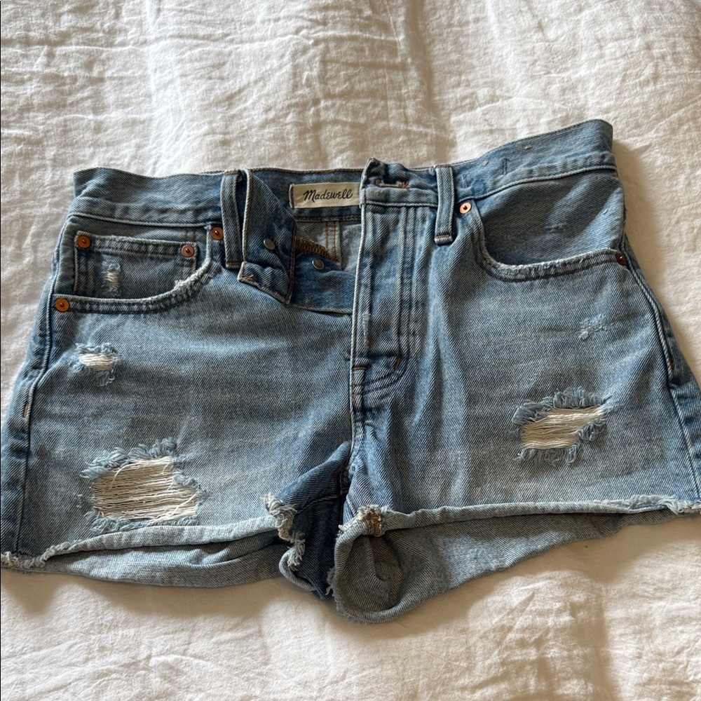 Madewell - Light Washed Relaxed Denim Shorts